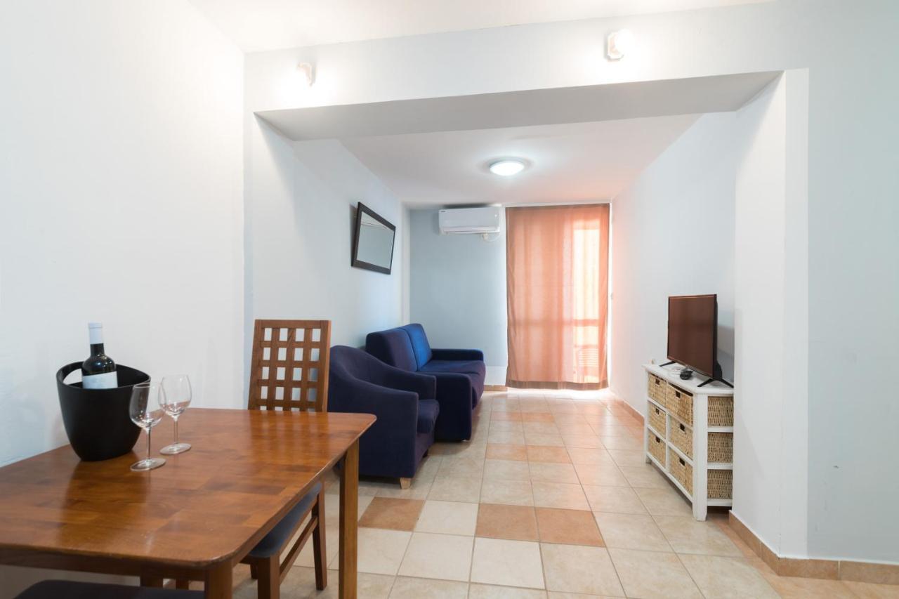 Hotel Rooms Roccia Novigrad  Екстериор снимка
