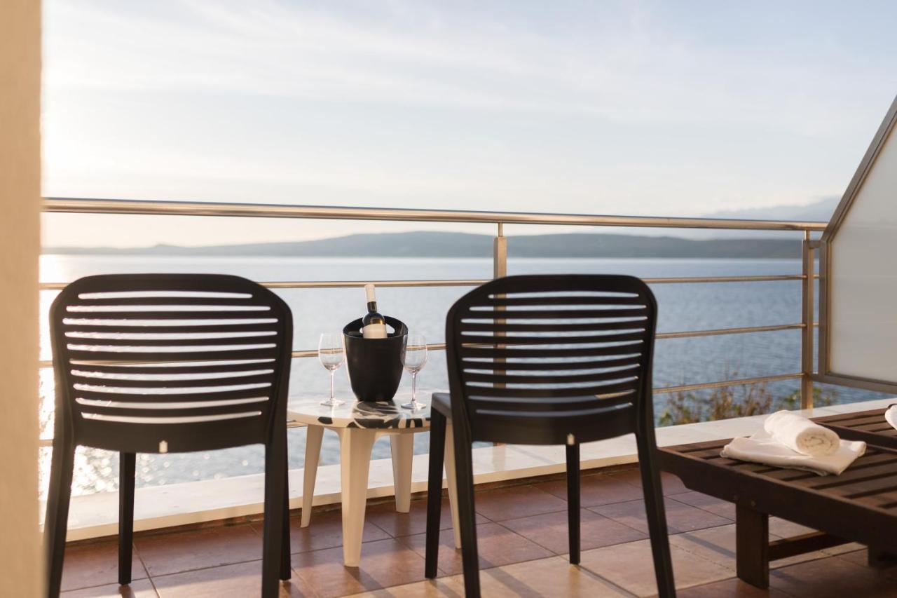 Hotel Rooms Roccia Novigrad  Екстериор снимка