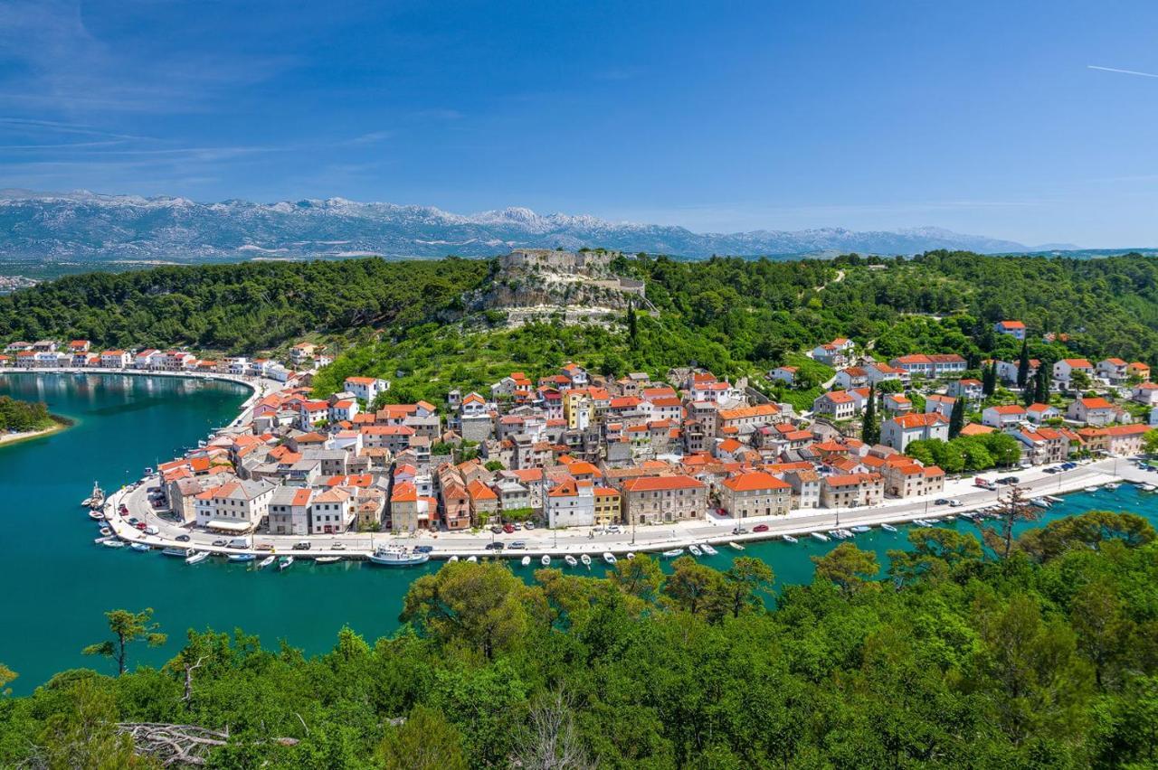 Hotel Rooms Roccia Novigrad  Екстериор снимка